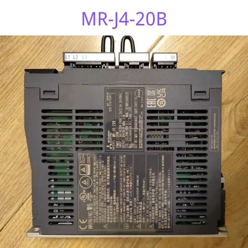 

Servo Amplifier MR-J4-20B MR J4 20B for Industrial Automation