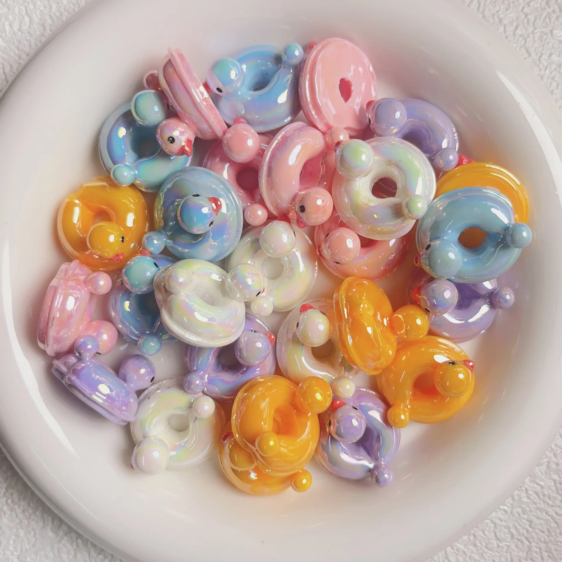 

DIY Jewelry Findings AB Colors Acrylic Cute Animal Duck Swim Ring Shape Plastic Beads Fit Bracelet Necklace Earring 40pcs 22mm