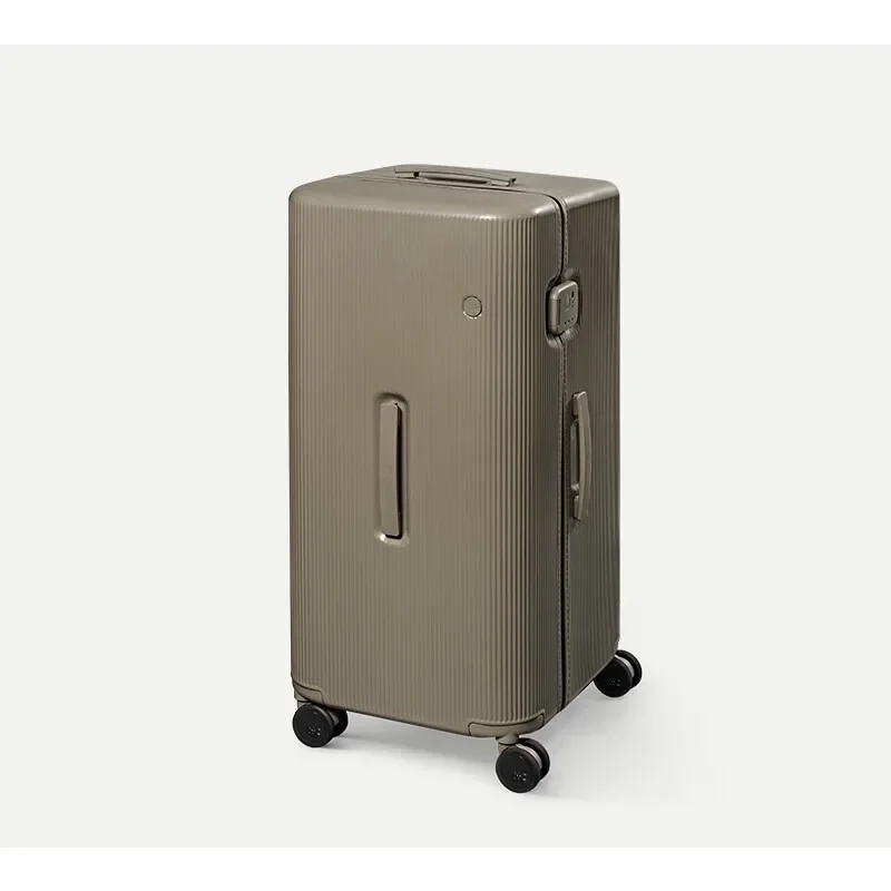 

Trolley case suitcase is easy to use, practical and durable, good quality