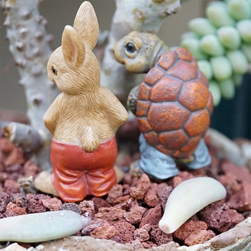 The Bunny Standing Rabbit Outdoor Garden Statue Turtle Hedgehog Statue Full Color Finish Small Animals Decorations For Garden