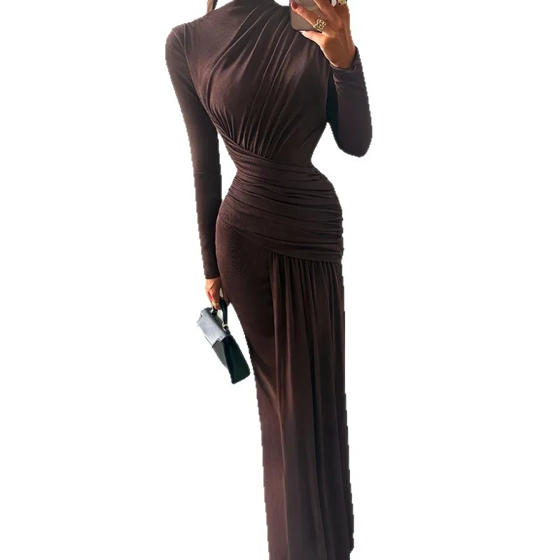 2025 Autumn and Winter New Fashion Temperament Solid Color Round Neck Long Sleeve Pleated Slim Dress Women