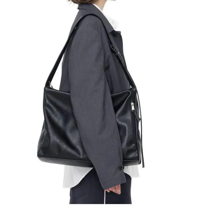 

American Fashion Large Capacity Horizontal Square Women's Bag Simple And Casual Versatile Portable Single Shoulder Crossbag Bags