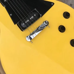 Electric Guitar with Two P90 Pickups, Vintage Knob, Serial Number, Yellow Mohogany Neck, Electric Guitars, High Quality Replica