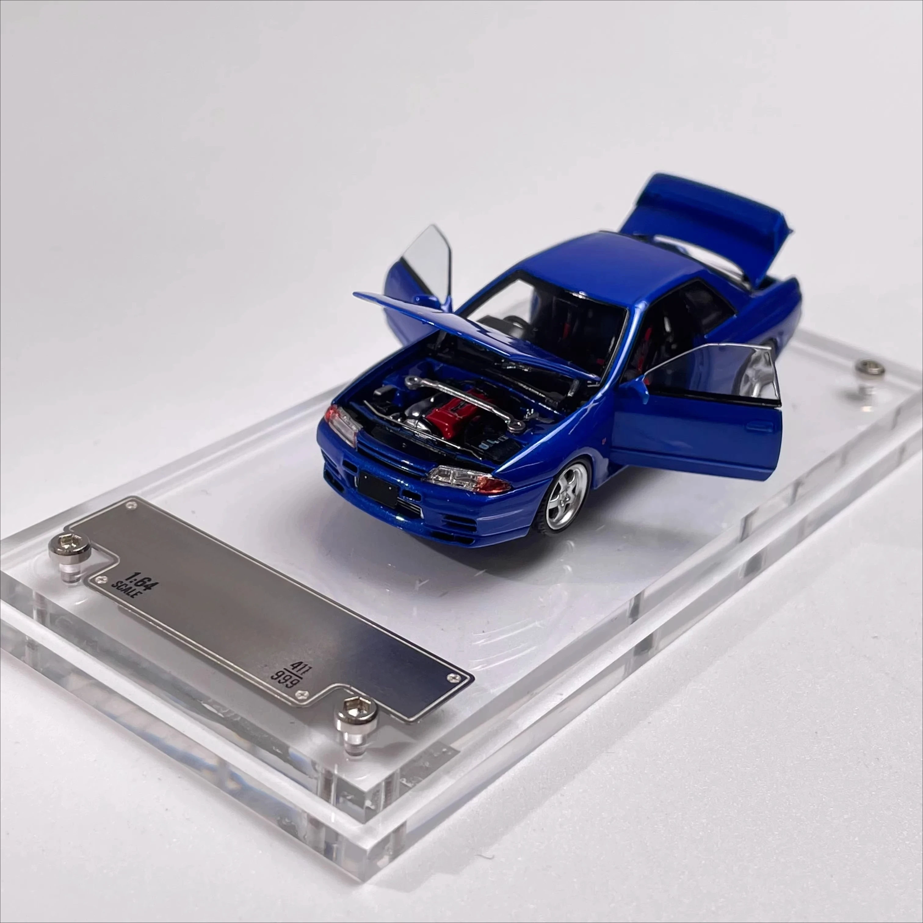 FOR GT-R R32 car model  1:64 Alloy material car model ornaments for decoration, collection of festival gifts for boys