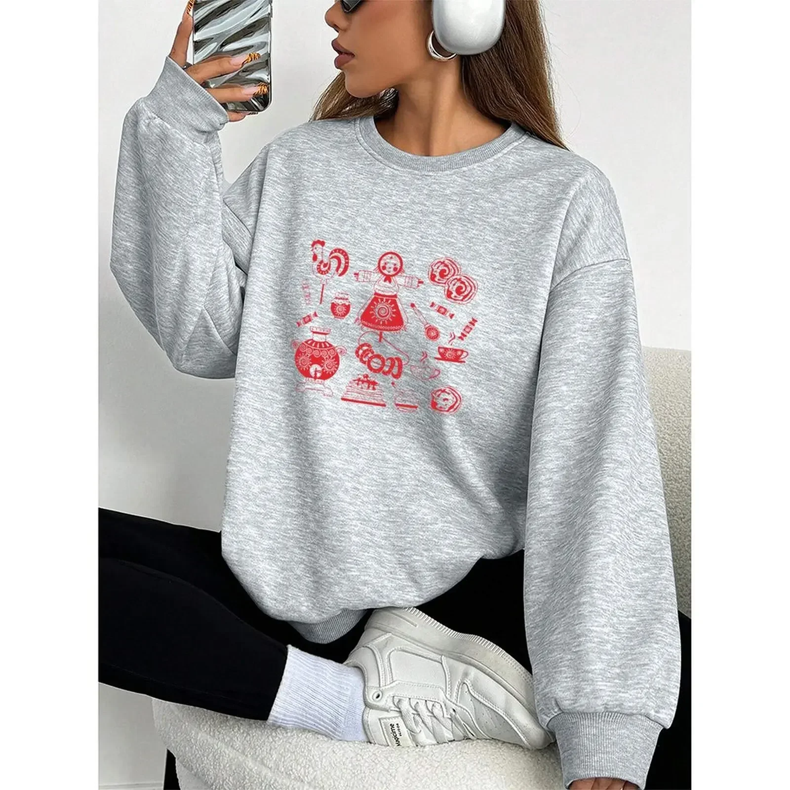 

Round Neck Women Sweatshirt Velvet Winter Casual Novy God Russian New Year Printed Pattern Woman Clothes Casual T-Shirts Tops
