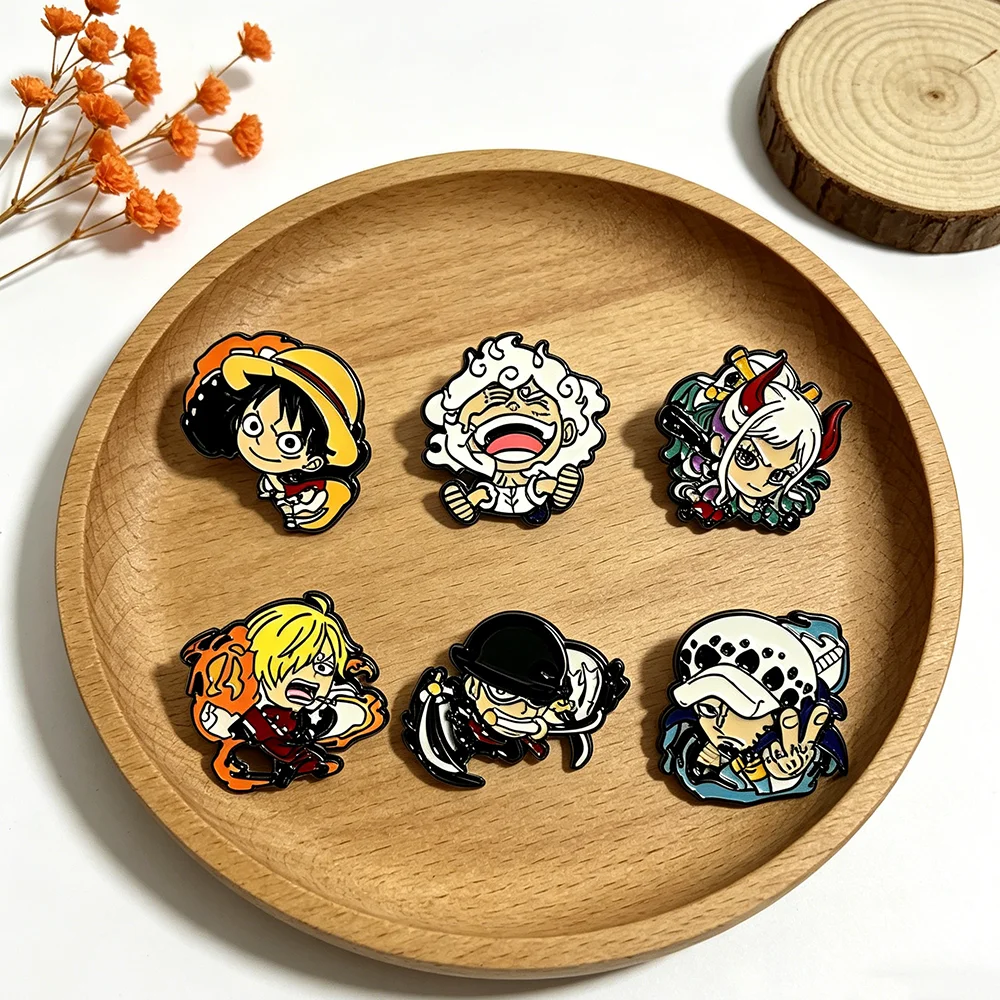 6er-Set japanische Anime One Piece niedliche Cartoon-Emaille-Pins – modische Reversnadeln und Broschen für Mäntel, Herrenschmuck, Geschenk