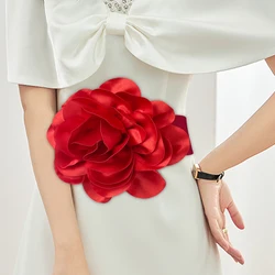 Versatile red large flower decoration with wide waistband, red elastic waistband, women's dress with accessories and extended sk
