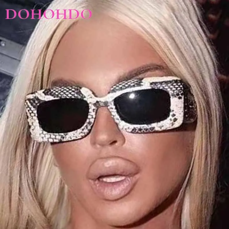 

Vintage Square Snake Pattern Women Sunglasses Trendy Luxury Big Frame Sunglass Men Outdoor Driving Eyewear Ladies UV400 Lentes
