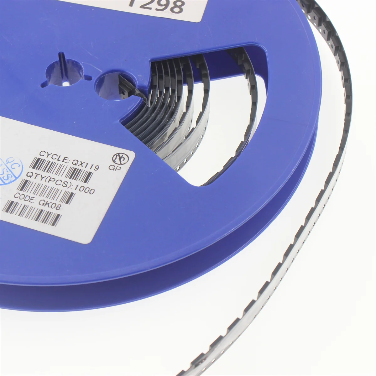 50PCS 2SD772 HT7544 78L08 HT7330 HT7136 HT7144 HT7033 Transistor SMD SOT89 Triode