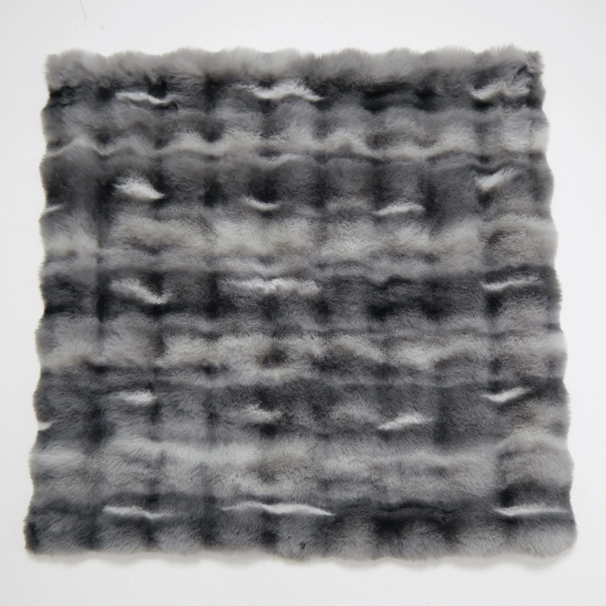 Faux Fur Gradient Throw Blanket
