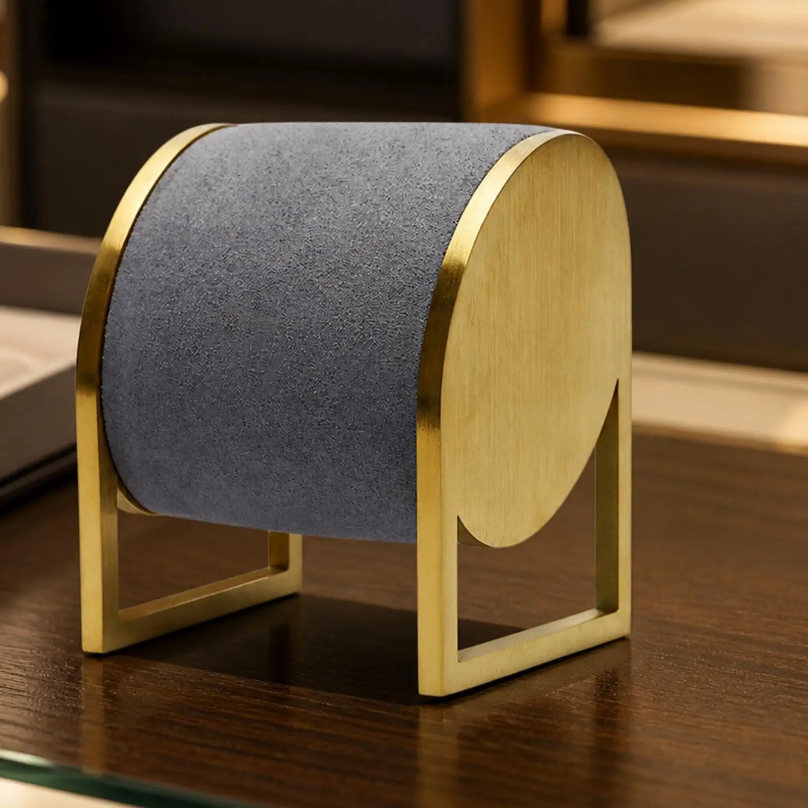 Bracelet Holder Gold-Tone Watch and Bracelet Display Stand Elegant for Window Displays, Boutique Retail
