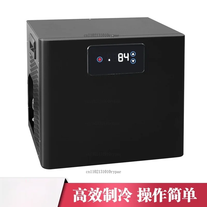 The ice bath water cooler for sports ice bucket uses an internal water pump of the ice bath machine for filtration.