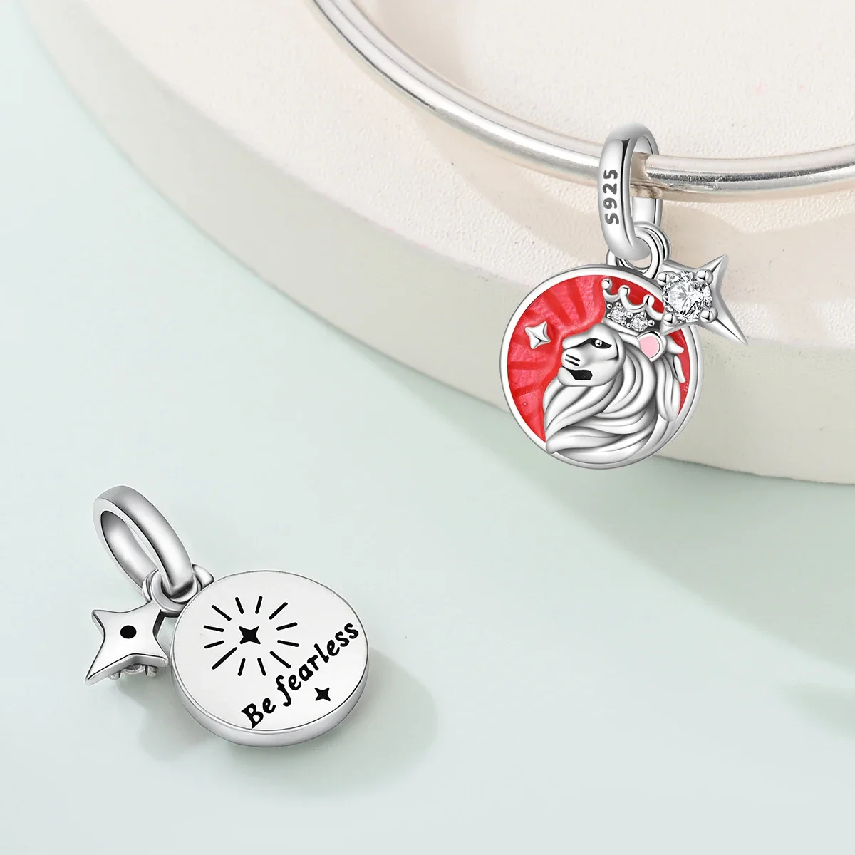 Silver Charms Beads Sun Moon Lion Rose Sacred Heart Fit Bracelets Bag Keychain Charms Diy Women Gift Accessory Retro Ornaments