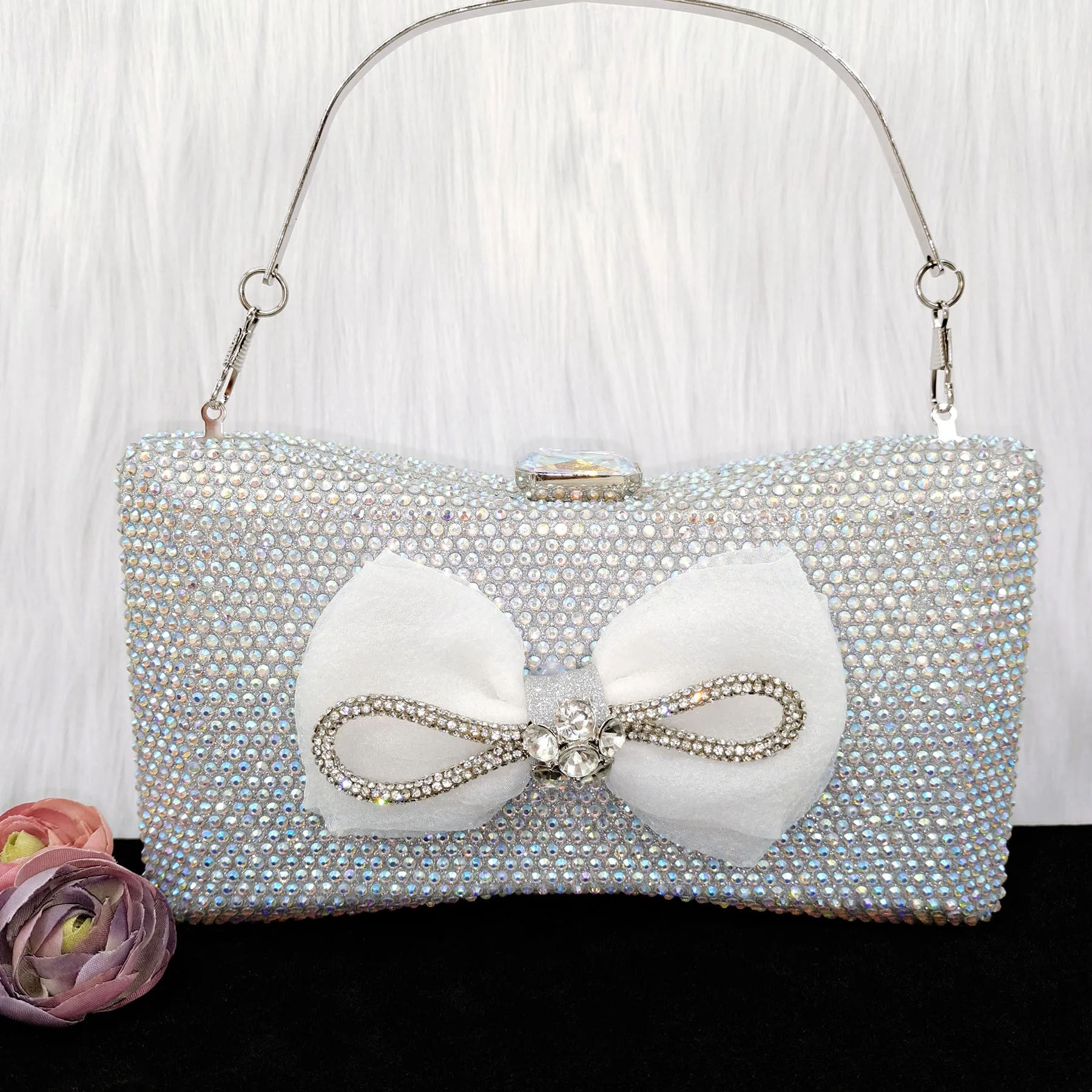 QSGFC 2023 Trendy Design Bow Mini Wedding Bag Elegant Ladies Handbag