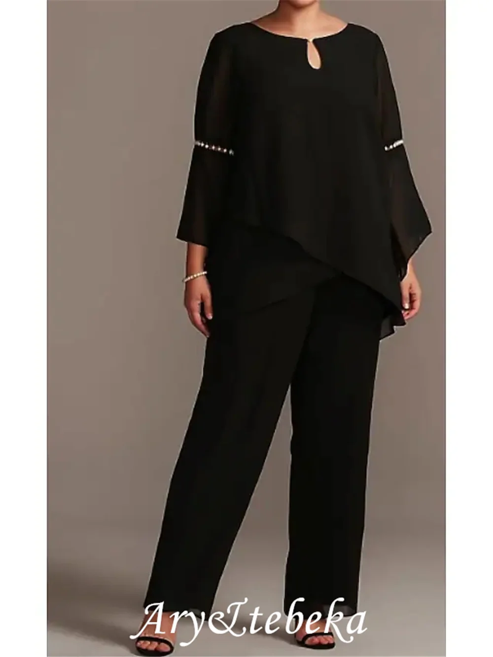 Twee Stuk Broekpak/Jumpsuit Moeder Van De Bruid Jurk Plus Size Jewel Hals Floor Lengte Chiffon 3/4 Lengte Mouw met Kralen