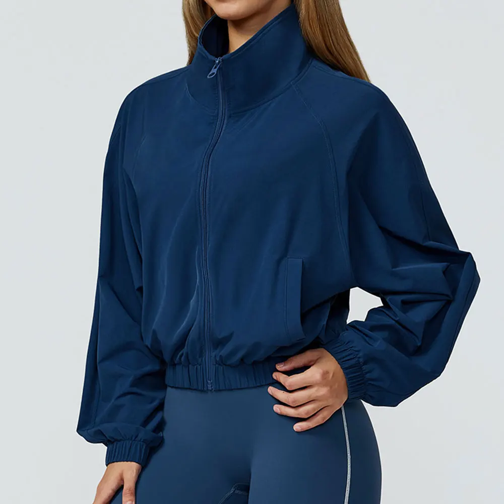 Nuova giacca sportiva con colletto rialzato ad asciugatura rapida Giacca da yoga a maniche lunghe fitness da corsa all'aperto antivento con cerniera da donna