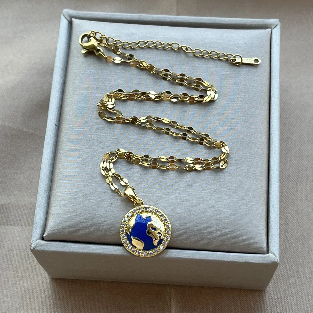 Fashion Dream Planet Pendant Necklace for Women Men Exquisite Blue Enamel Planet Zircon Gold Color Necklace Jewelry Gifts