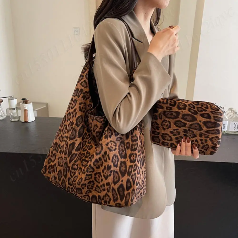 Leopard Print Shoulder Bag for Women Suede Large Tote Bag Hobo Bag Magnetic Closure Purse and Handbag Trendy for Work Travel