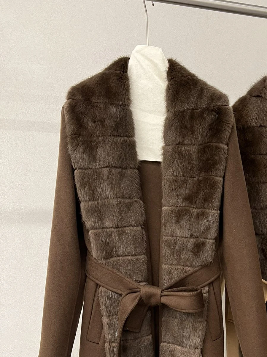 

2025 Autumn And Winter New High-Quality Cashmere Coat For Women Mid-Length Temperament Mink Fur Collar Woolen Coat