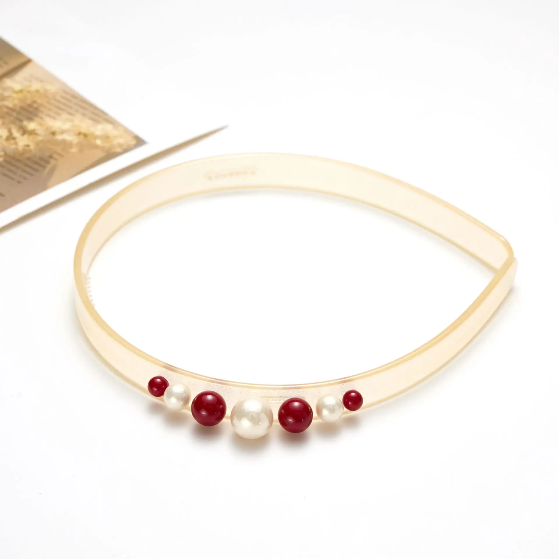 

Luxury Acetate Pearl Headpiece Fashionable Hair Band Elegant Hair Accessory For Women Daily Use Hair Flyaway Styling Accessories