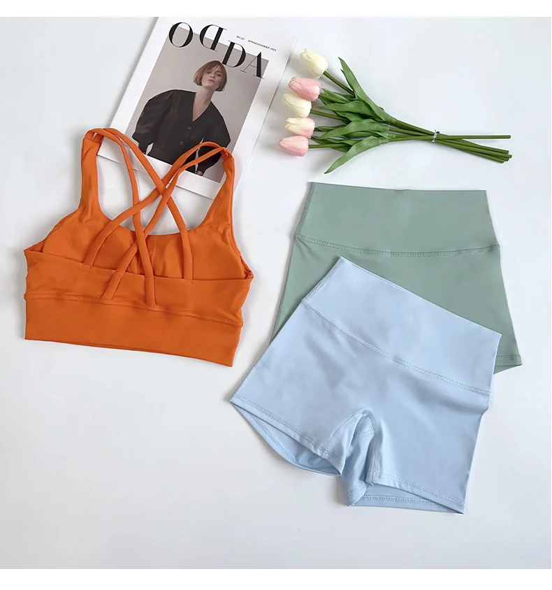 2026 Sommer 2-teiliges Damen-Yoga-Shorts-Set, hochintensives Yoga-Top mit gekreuztem Rücken, hochtaillierte, hüfthebende Yoga-Shorts, Yoga-Sportbekleidung – Detail 10