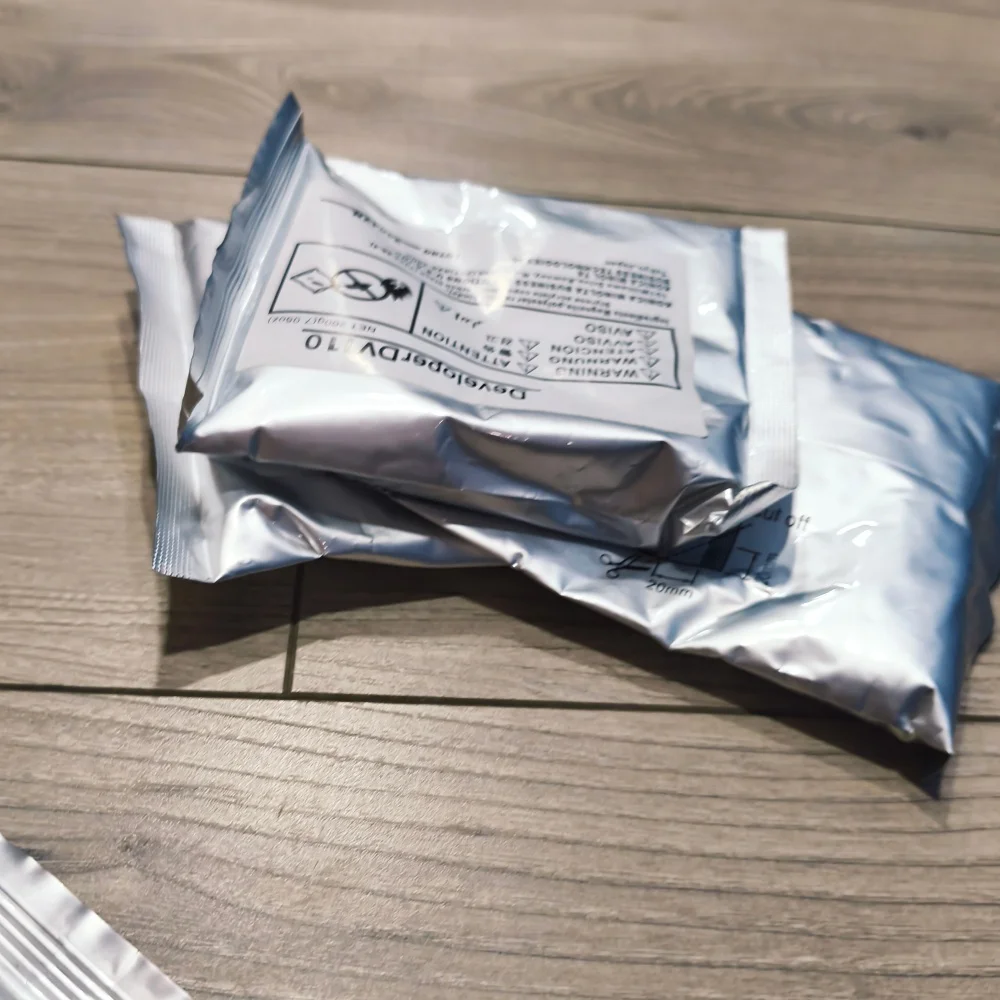 

1PC New compatible DV110 Developer for Konica Minolta Bh162 Bh180 Bh210 di152 di183 di250 di3510 7118 200g/bag Black Developer