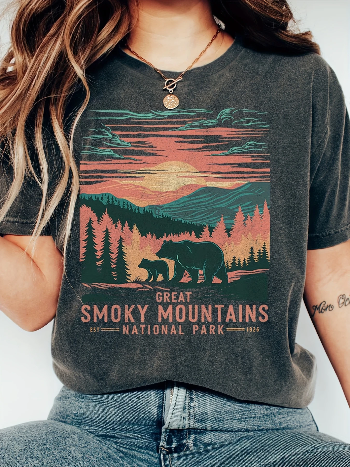 

Bear Print Crew Neck T-shirt, Casual Short Sleeve Top for Spring & Summer, Women's Clothing