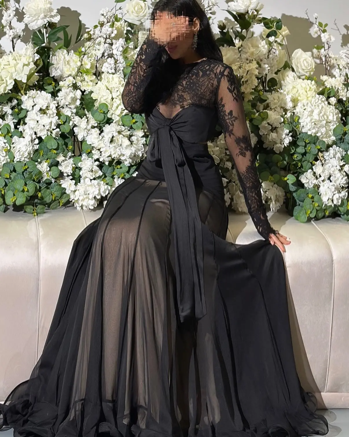Elegant Casino Royale Outfit: The Perfect Black Appliqud Prom Dress for  Glamorous Evenings