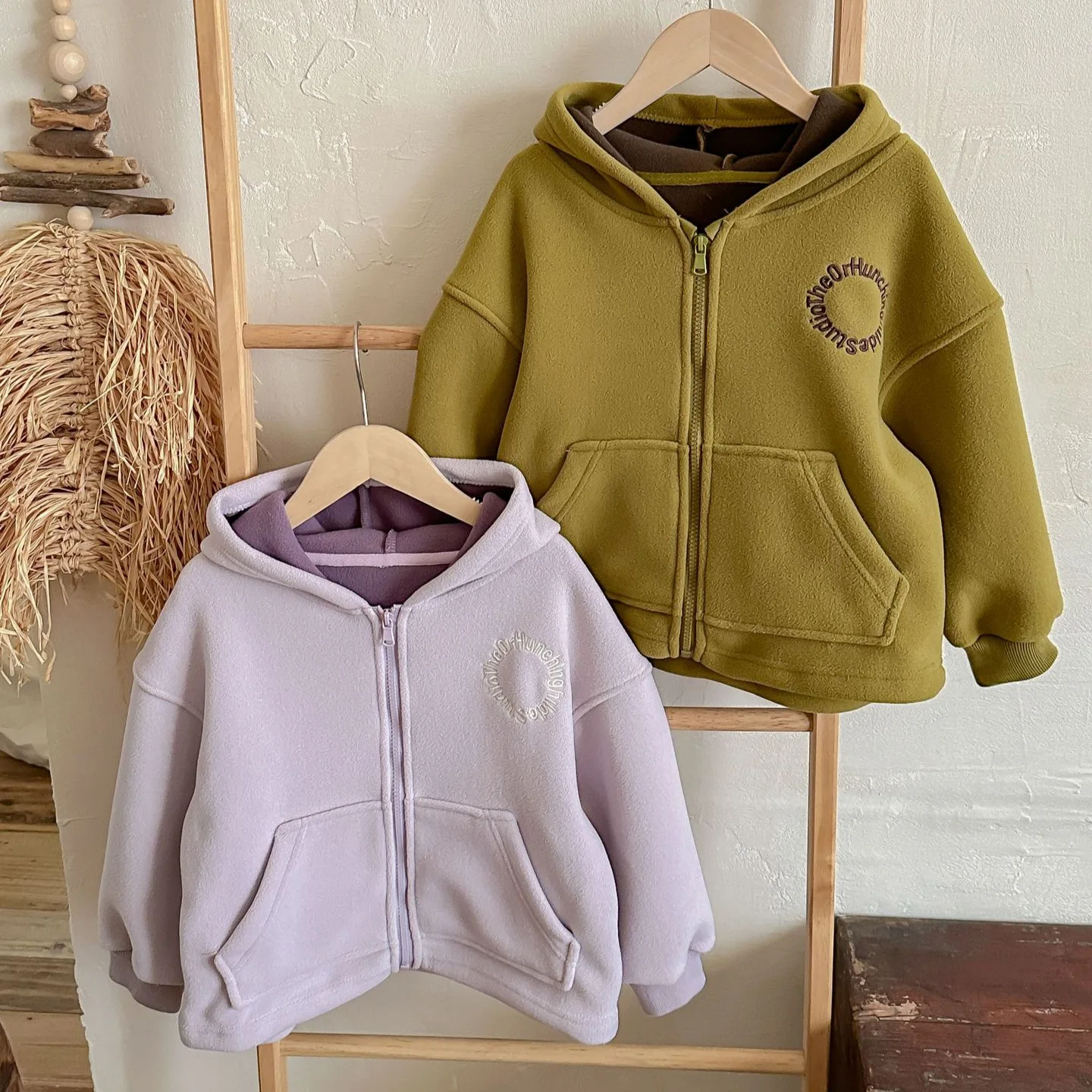 Boys' and girls' fleece jacket Children's fall/winter fleece jacket large hooded baseball uniform