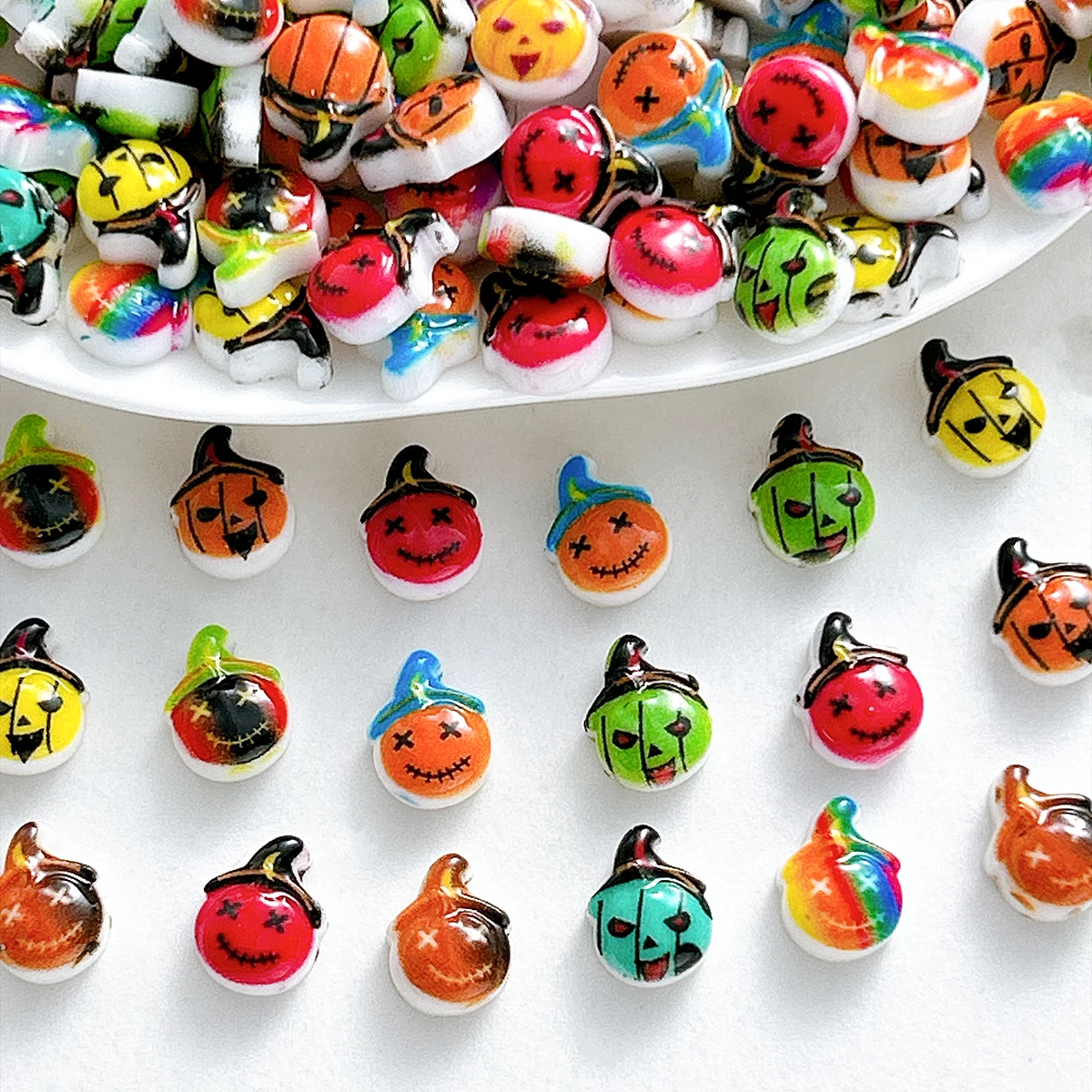 20PCS New Wacky Colorful Pumpkin Nail Art Decorations Creative Cute Simulated Pumpkin Resin Nail Charms for DIY Halloween Nails