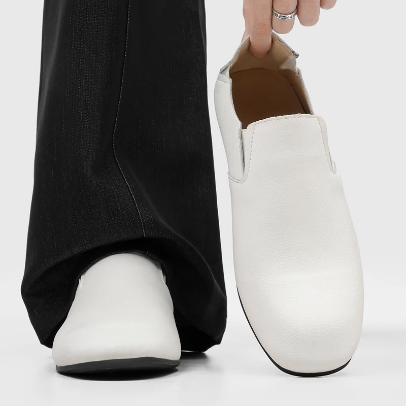Very Simple Style Men Loafers Lightweight Comfortable Soft Skin Friendly Suitable for Walking Driving Daily Commuting