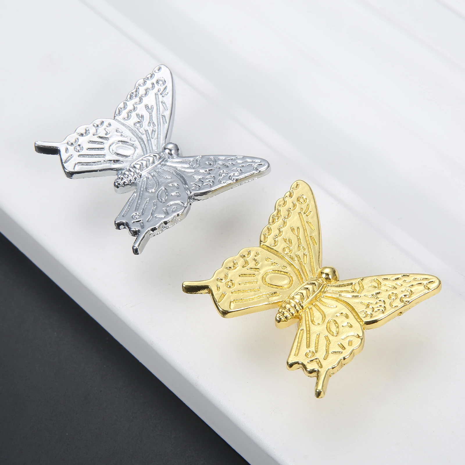 Gold/silver Kitchen Cabinet Knobs Butterfly Shape Furniture Handle Zinc Alloy Dresser Drawer Cabinet Pulls Home Decor with Screw