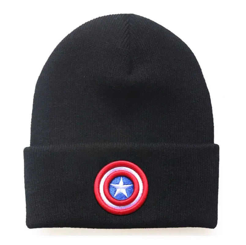 Jouets chauds Spiderman tricoté chapeau dessin animé broderie bonnet Iron Man Thanos les Avengers unisexe casquette chaude cadeau de noël