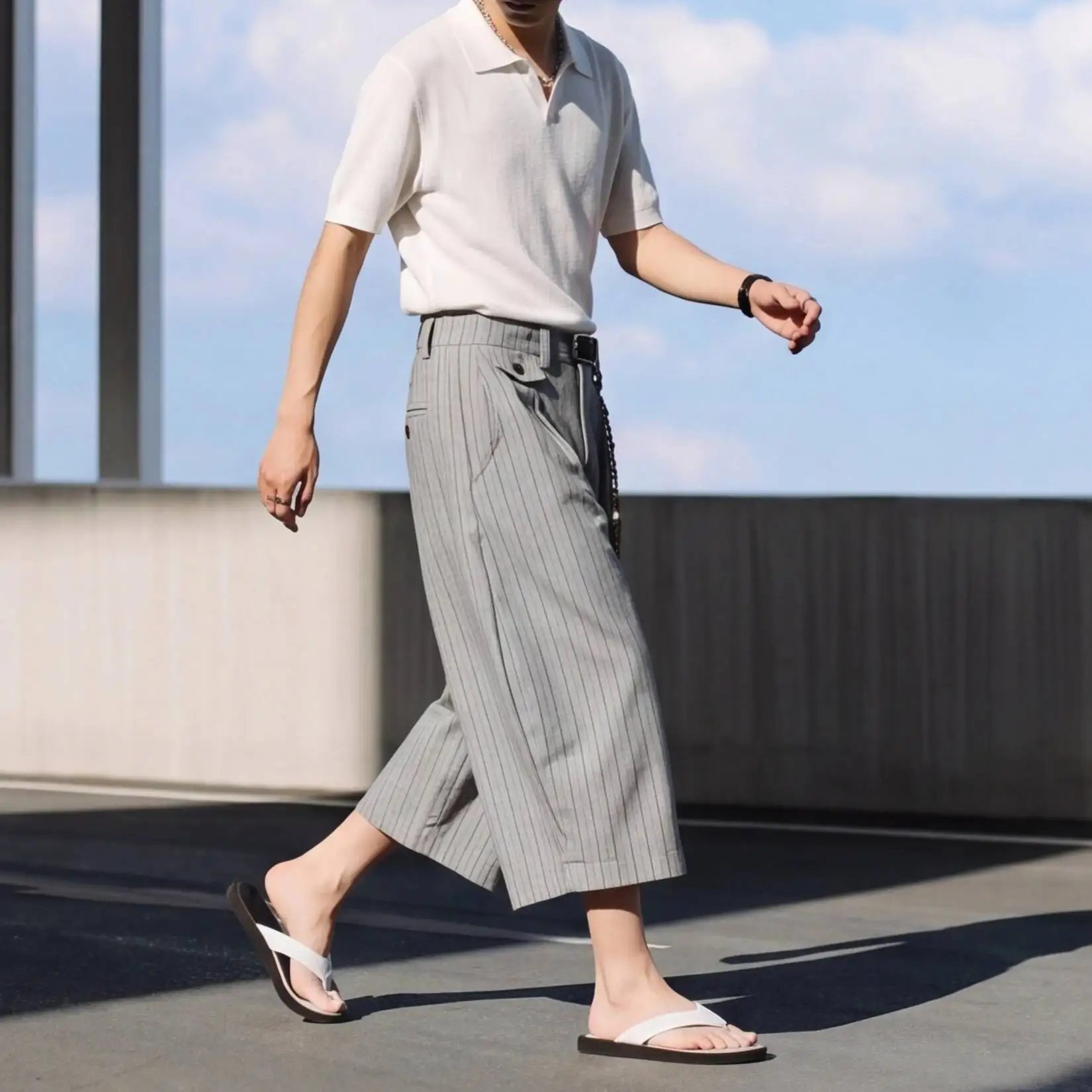 Men's Summer Thin Suit Shorts Grey Striped Old Money Style Casual Cropped Trousers Summer Fashion Wide Leg Pants SELX