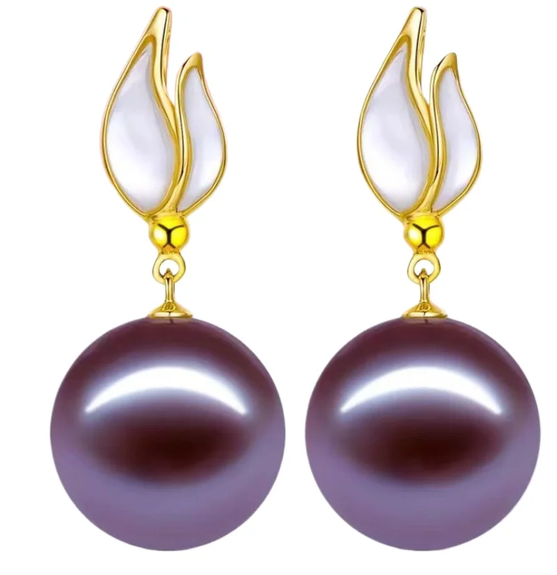

Пара из натуральных фиолетовых лавандовых круглых висячих сережек с жемчугом Южного моря диаметром 11–12 мм.