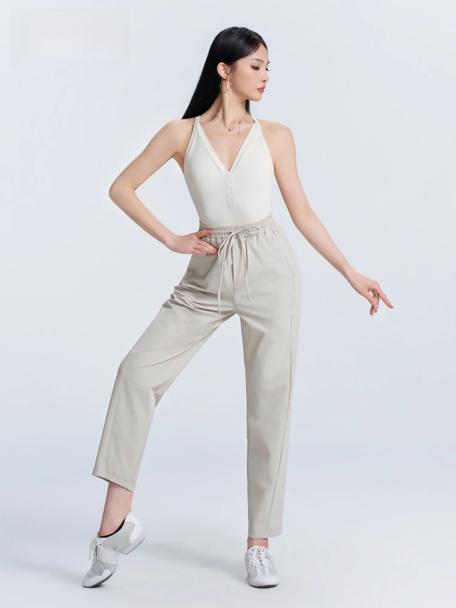 tenue-de-danse-latine-pour-adulte-haut-et-bas-pour-la-pratique-quotidienne-collection-wave-dance-col-en-v-avec-coussinets-de-poitrine-amovibles