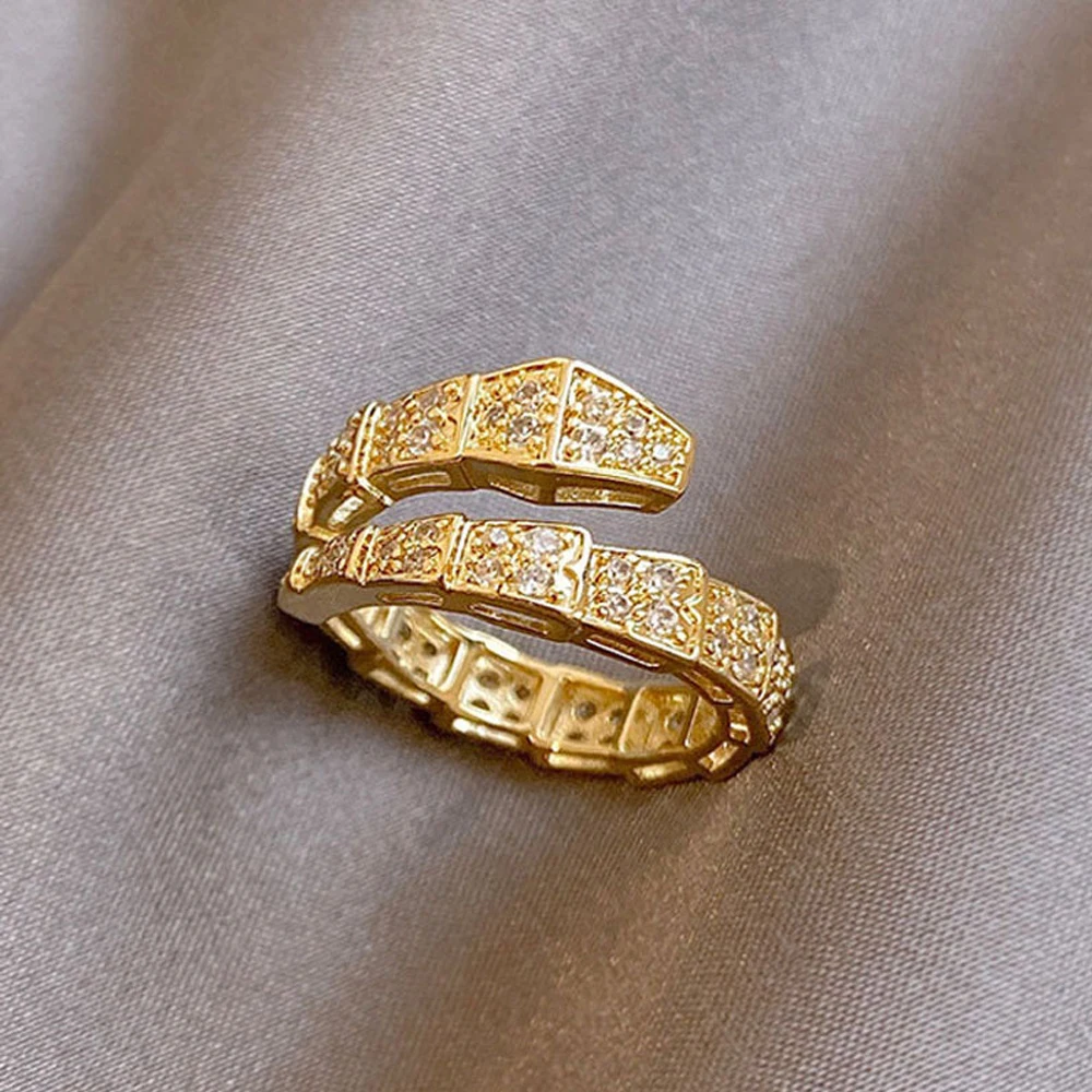 Shiney Crystal Snak…