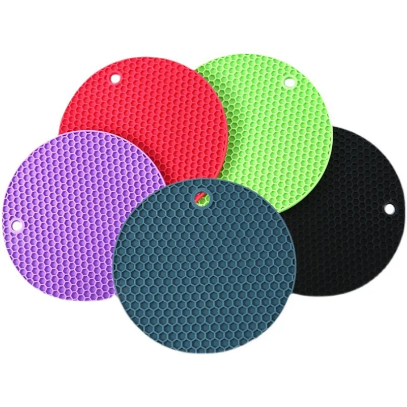 

Silicone Heat Resistant Place Mat, Non-Slip Hot Pot Holder Pad for Table, Kitchen Dining Heatproof Trivet Coaster.