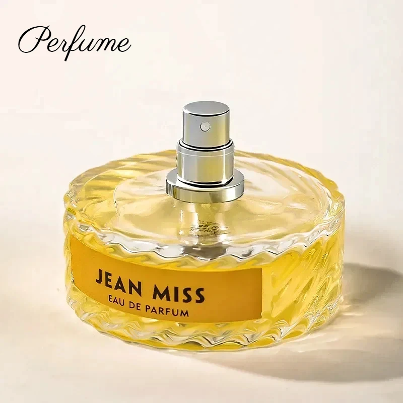 

100 ml - Classic Soft Skin Fragrance Spray - Feminine Delicate Perfume