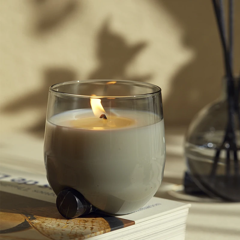 Jichen: Die Welt der Duftkerzen und Wohnaccessoires entdecken