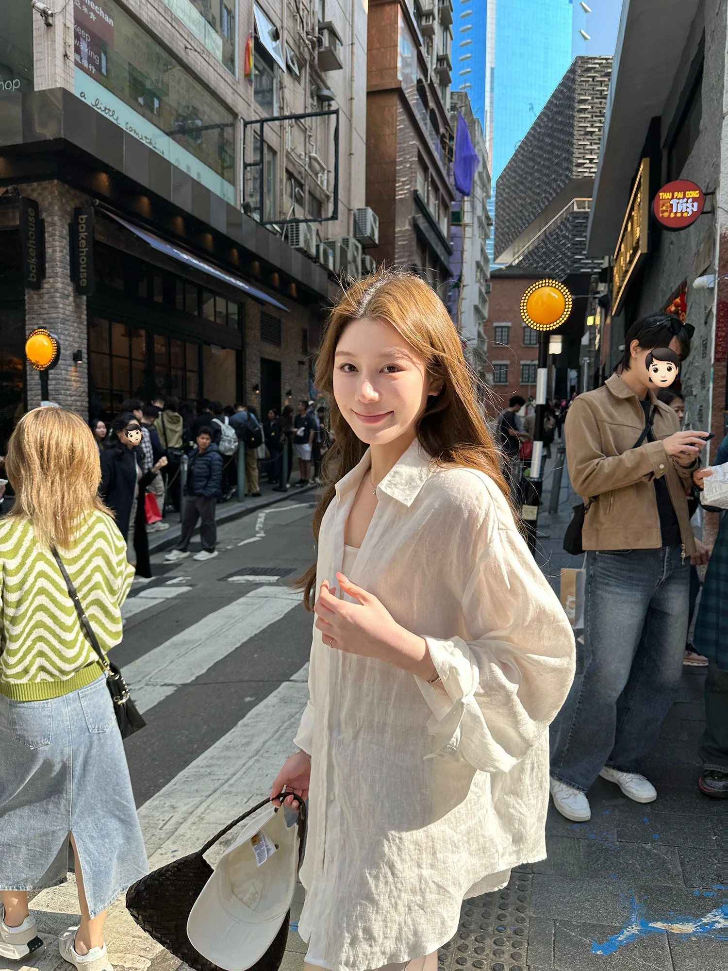 

Белая рубашка Clean Fit, весна 2026, повседневный стиль, свободный крой, льняной материал, длинный рукав, стандартная толщина, однотонная, топ для девочек