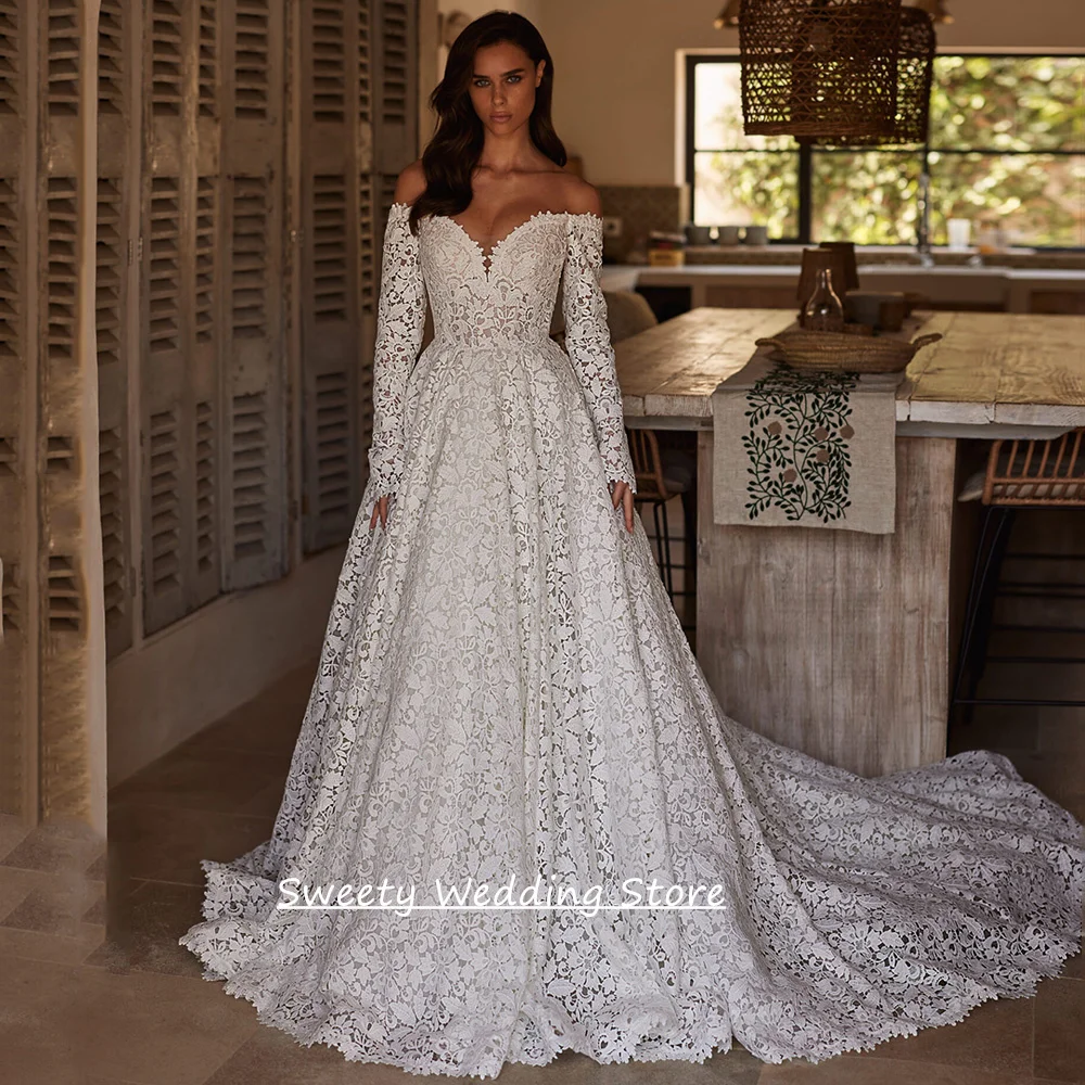 

Exquisite Lace Wedding Dresses for Bride Customized V Neck Long Sleeves Court Train A Line Robe De Mariee Bridal Gown