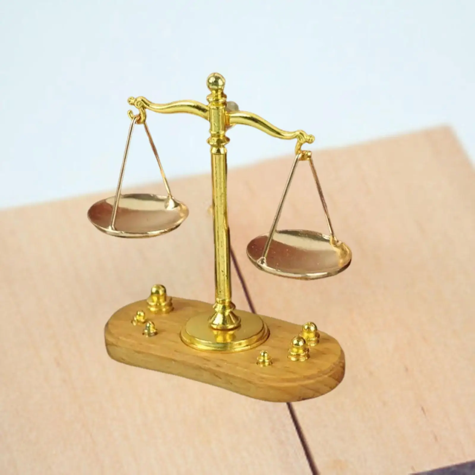 

Fine Workmanship Decorative Mini Scale 1 12 Dollhouse Accessory for Vintage Miniature Collection