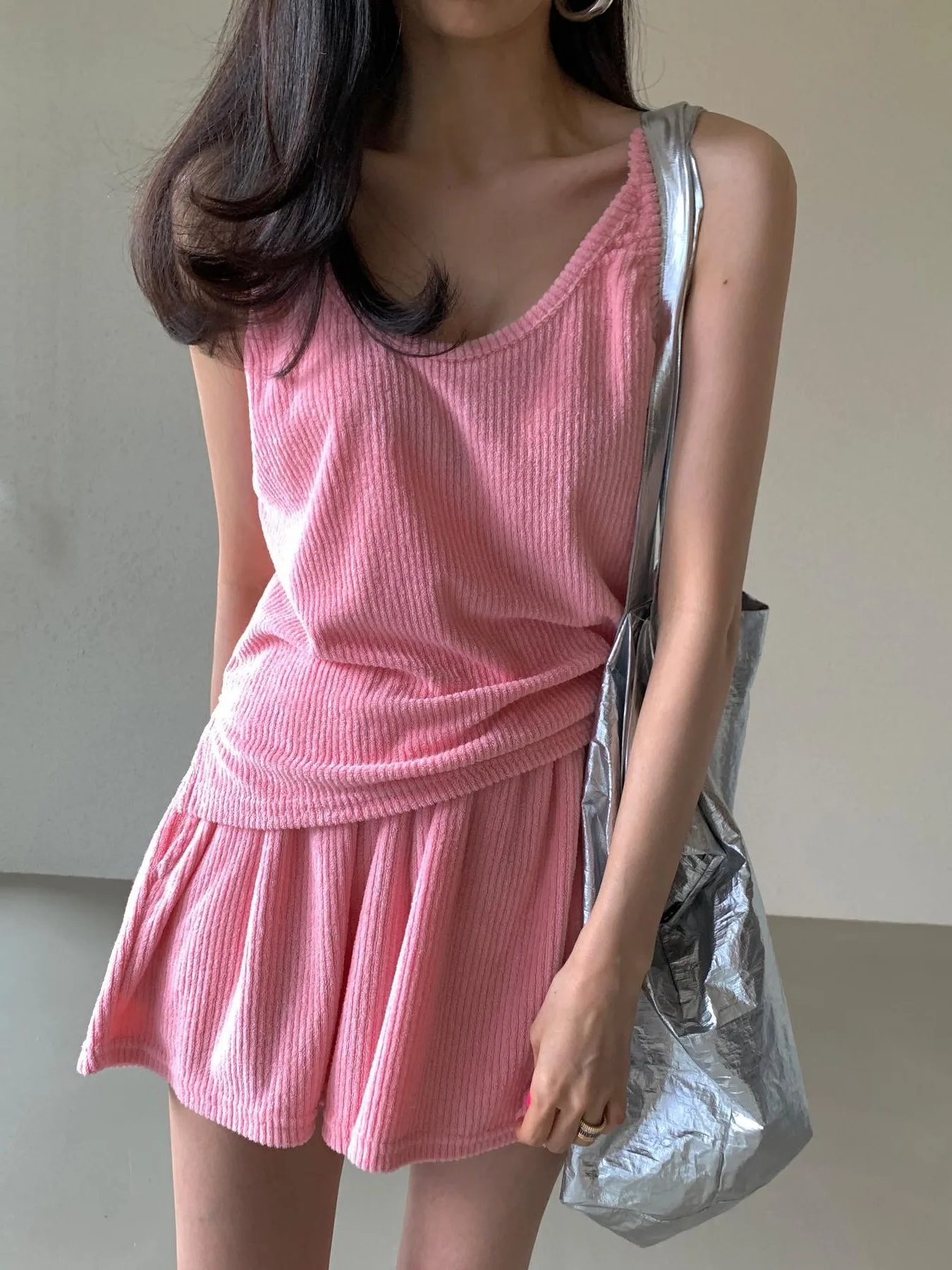 

Chic Summer Slimming Color Stripe Tank Top High Waist Skirt Set Faionable Commute Sle Two-Piece Ensemble