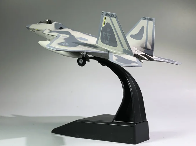 AMER COM USAF F-22 Raptor Stealth Air Superiority Fighter 1/100 Diecast Aircraft Jet Model