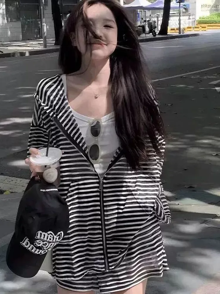 

plus Size Casual Striped Hoodie Set Women's Spring Summer Loose Slim Long Sve orts Two Piece Set High Waist Zipper Decor