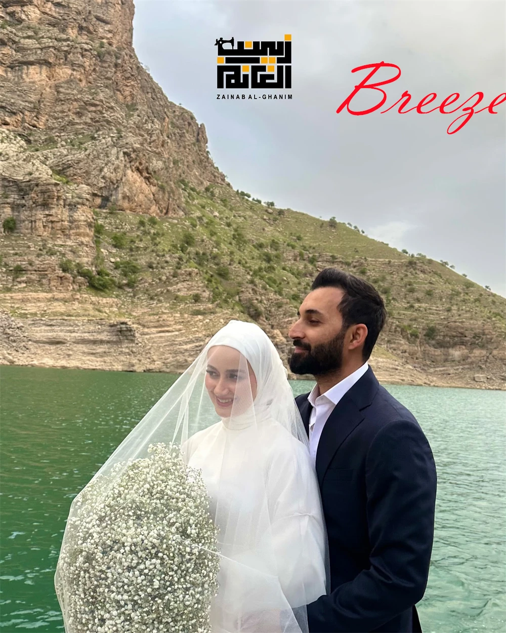 Personalizado de alta qualidade vestido de casamento de cetim branco temperamento alta necklin mangas compridas capela trem a linha vestidos de noiva