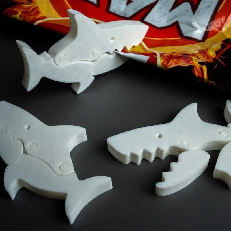 Adorable Shark Form Bag Clamp Flexible Hinge Snack Sealing Clip Portable Food Package Fastener Household Kitchen Gadget