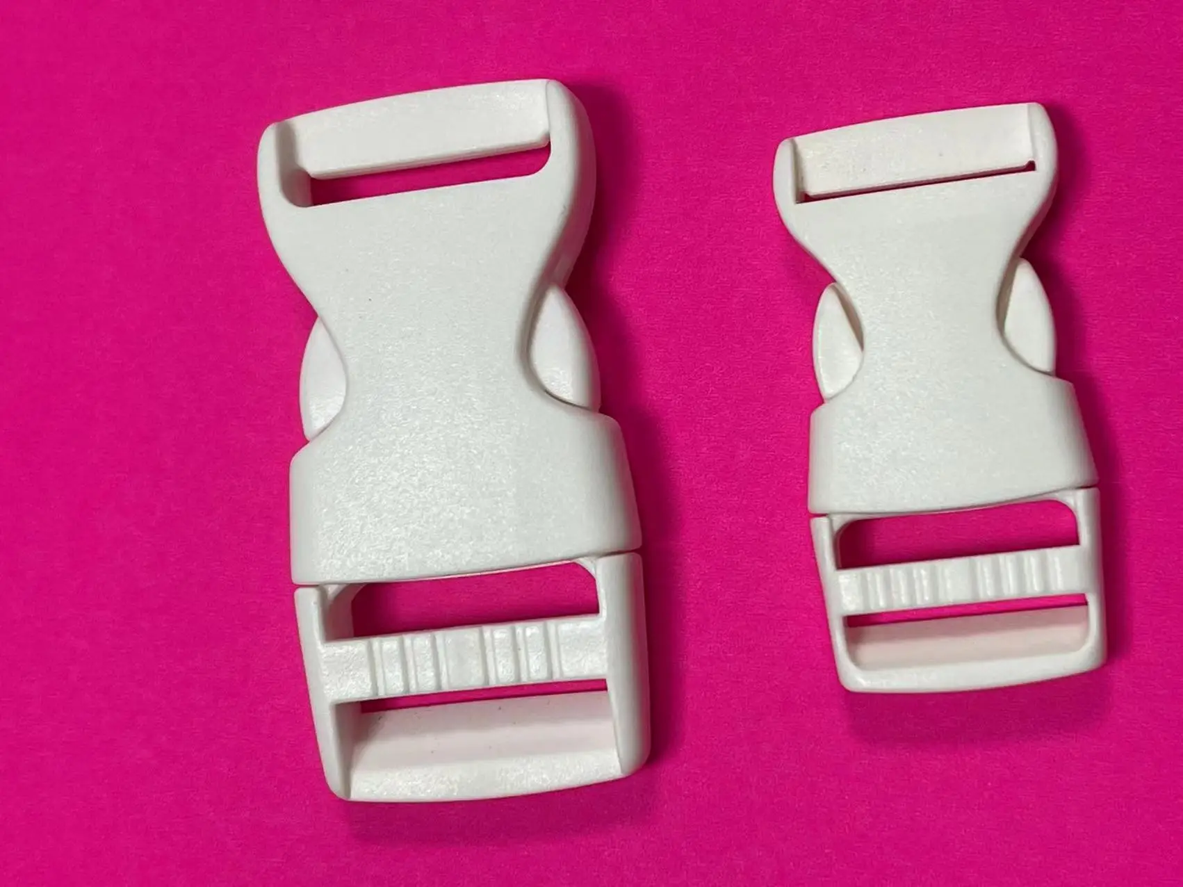 

Side Release Buckle Black Lock 20mm Backpack Webbing Clip Plastic Side Release Buckle Single Adjust White Quick Release