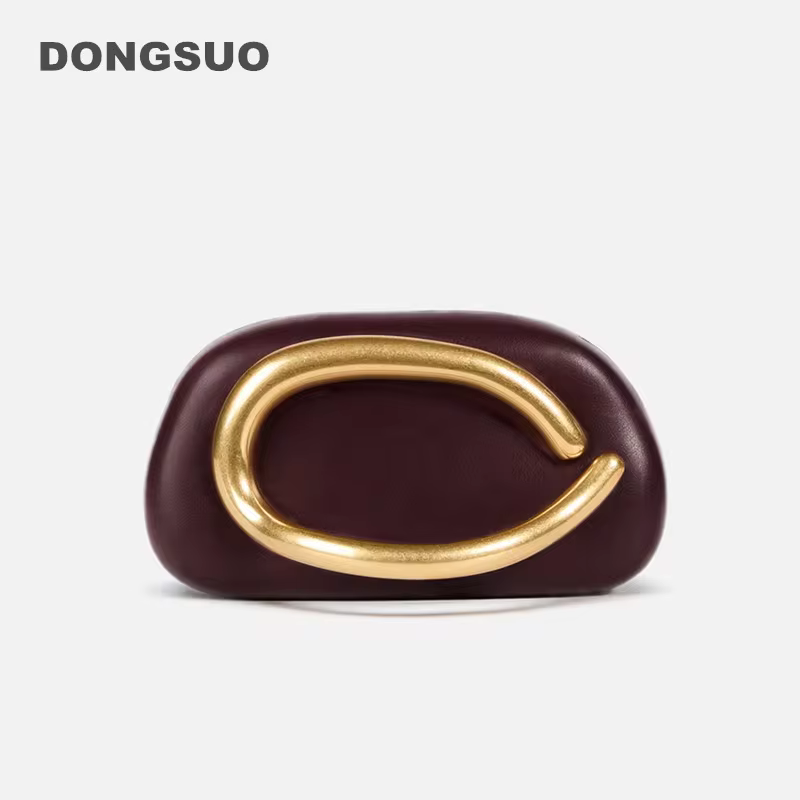 3. 골드 클로저 박..